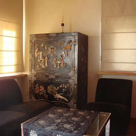 De Beek Anno 1410 Aparthotel Sint-Truiden